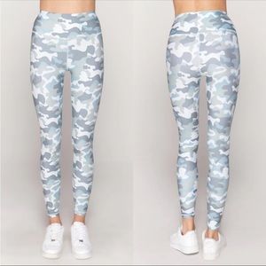 SPIRITUAL GANGSTER camo leggings M